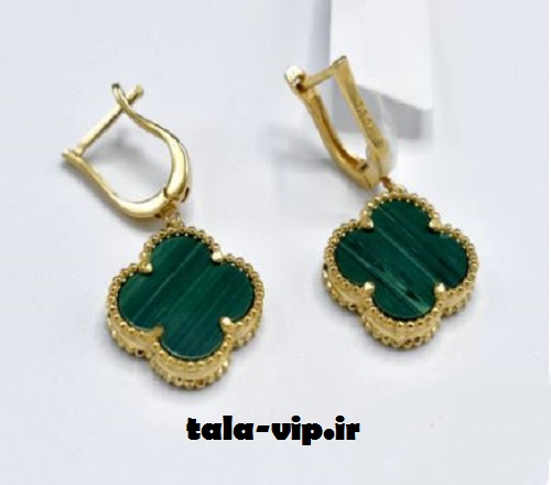 گوشواره سبز رنگ